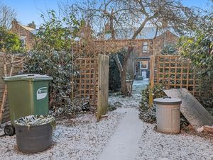 Photo 15- click for photo gallery